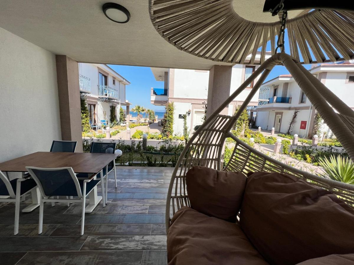 Rota Seaside Otel Cunda Exterior foto
